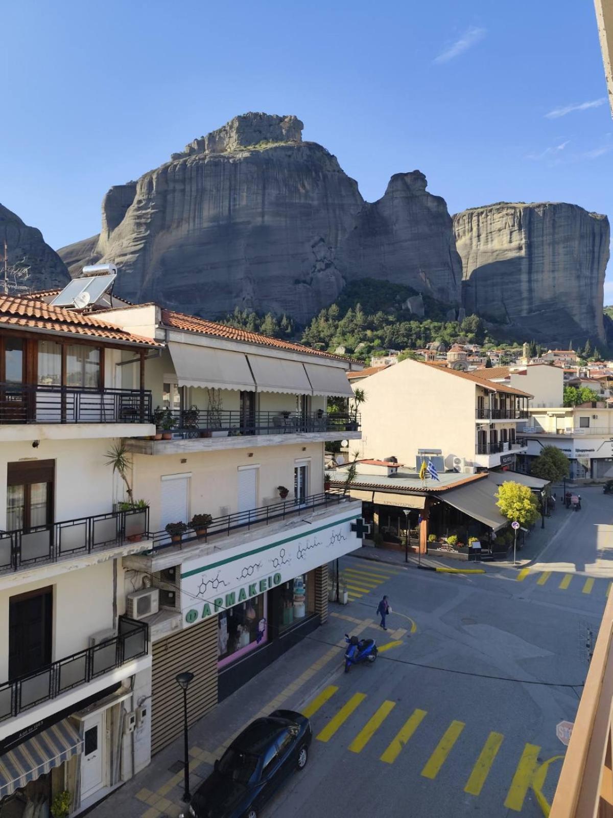 Meteora Gold And Glass กาลัมปากา ภายนอก รูปภาพ
